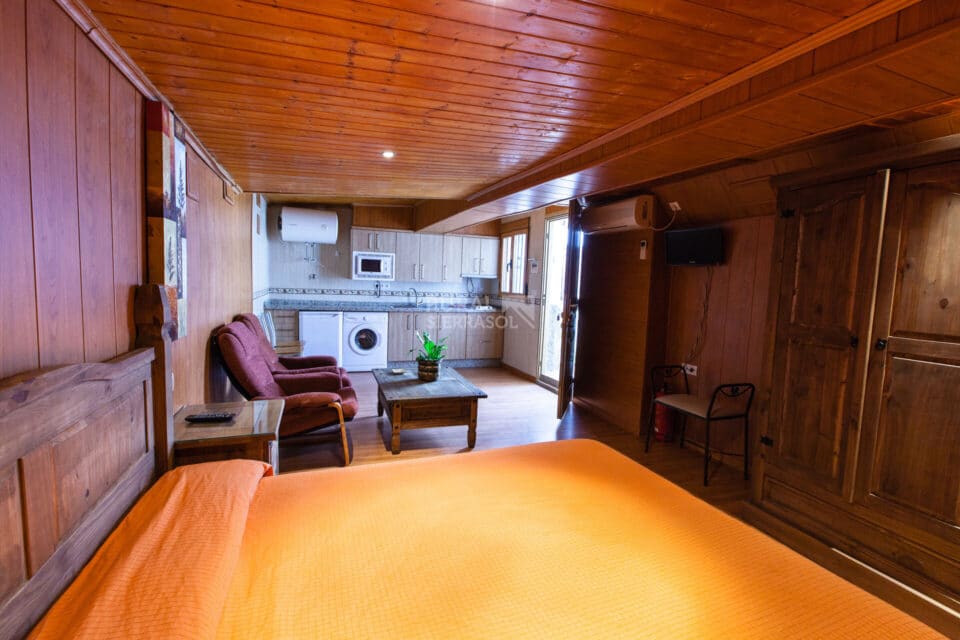Acogedor Alojamiento Rural para 2 personas, en Arroyo Frío, con piscina y wifi - Imagen 13