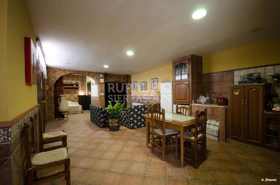 Magnífica Casa Rural en Carcabuey, con piscina, barbacoa y chimenea - Imagen 20
