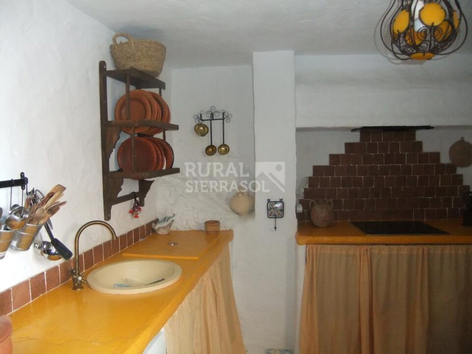 Casa típica de pueblo, con calefacción y aire acondicionado - Imagen 6