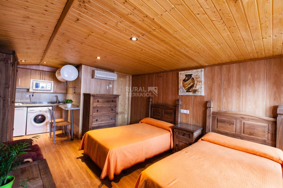 Acogedor Alojamiento Rural para 2 personas, en Arroyo Frío, con piscina y wifi - Imagen 14