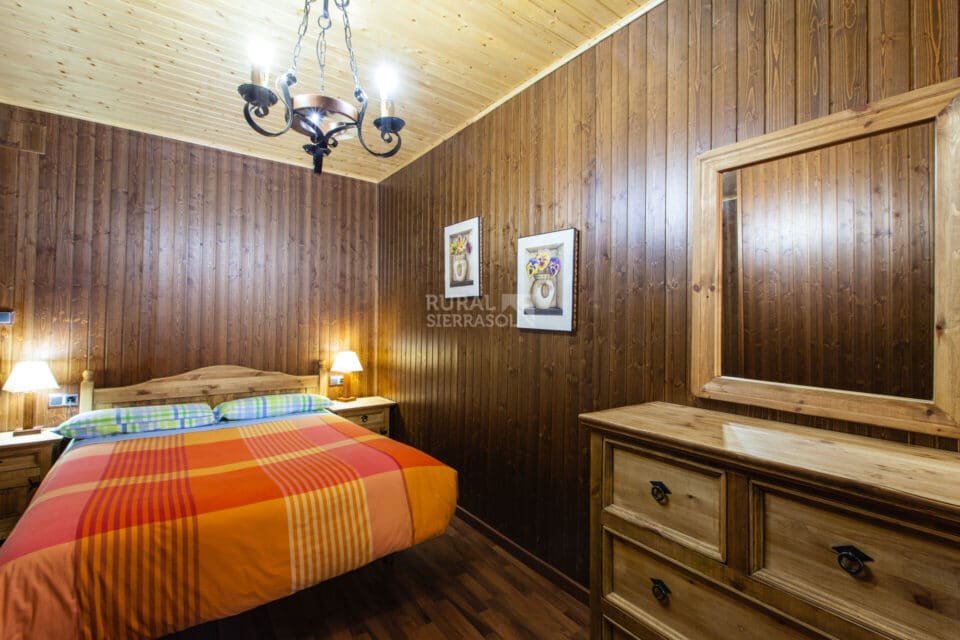 Elegante Casa Rural en Coto Ríos, con preciosos jardines, piscina y aire acondicionado - Imagen 18