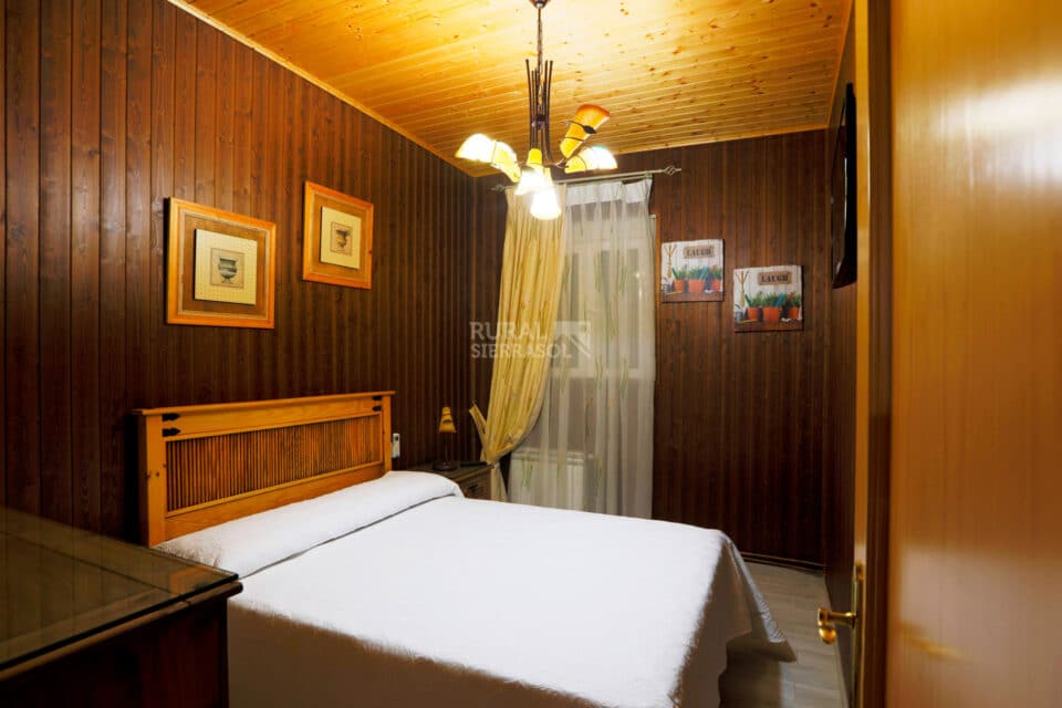 Espléndida Casa Rural en Coto Ríos, chimenea, wifi y amplios jardines - Imagen 19