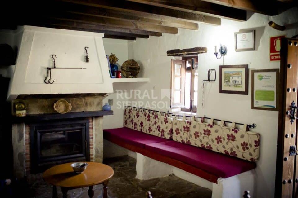 Casa rural en El Bosque con piscina privada, barbacoa y calefacción central - Imagen 10