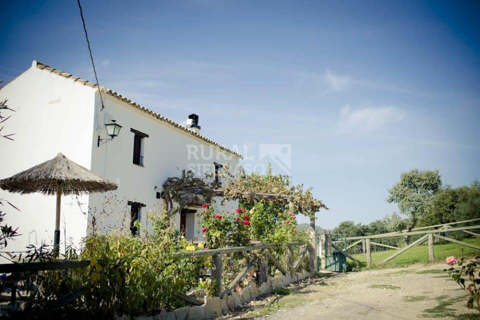 Casa rural en El Bosque con piscina privada, barbacoa y calefacción central - Imagen 15