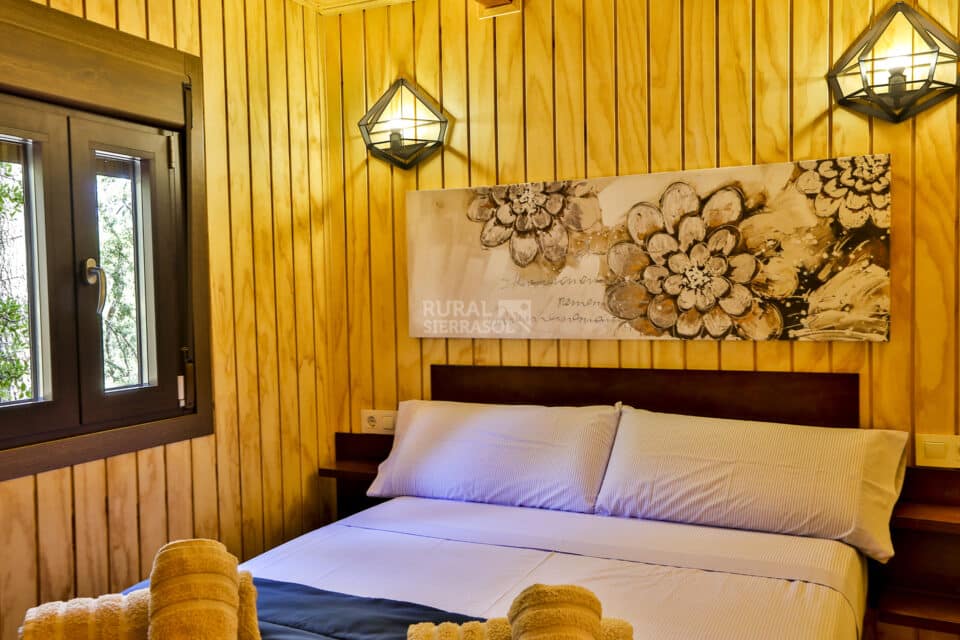 Espléndida Cabaña de Madera, para 5 personas, con piscina y wifi - Imagen 9