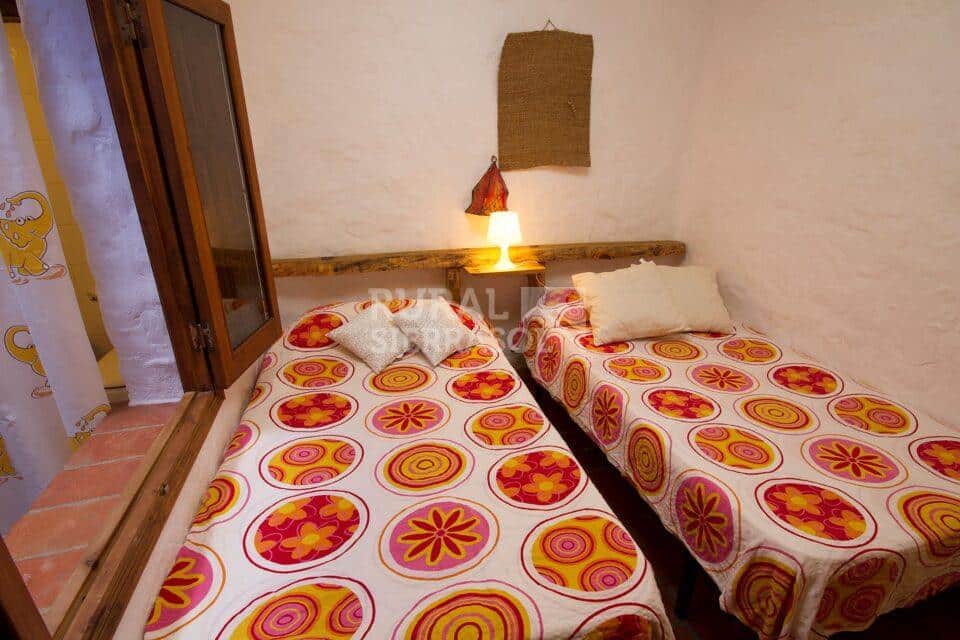 Casa Rural en Benaocaz, con piscina y barbacoa - Imagen 19