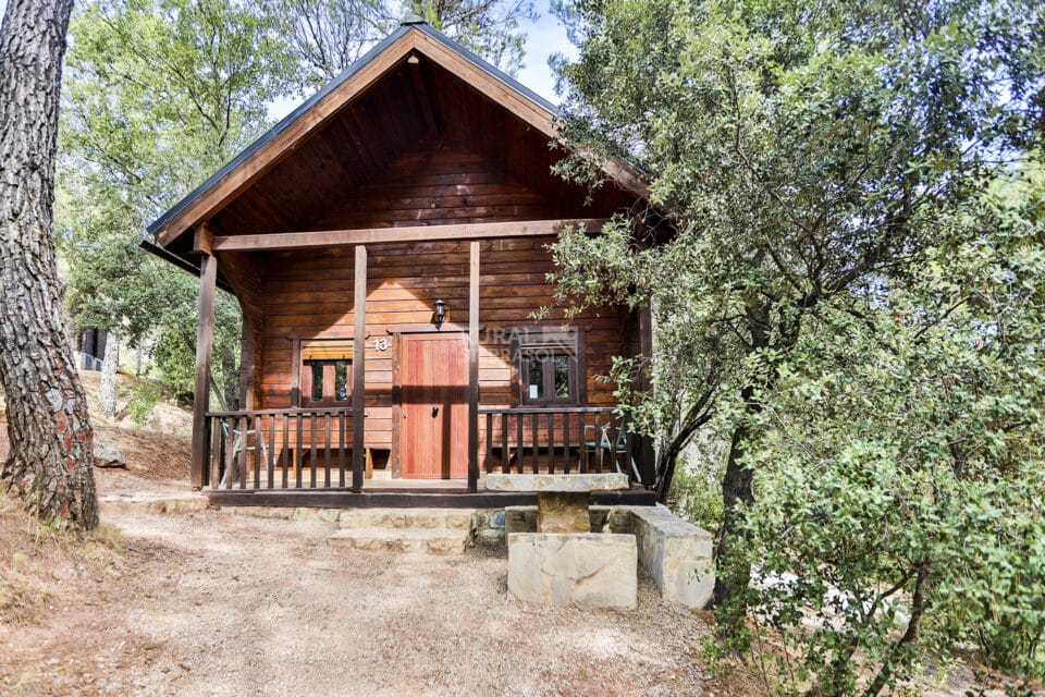 Espléndida Cabaña de Madera, para 5 personas, con piscina y wifi - Imagen 2