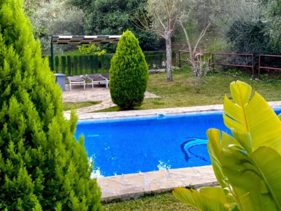 Acogedora casa rural en El Gastor, con piscina y aire acondicionado - Imagen 15