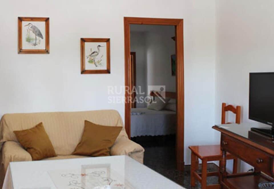 Amplio Apartamento Rural en La Ruta de los Pueblos Blancos de la Sierra de Cádiz - Imagen 5
