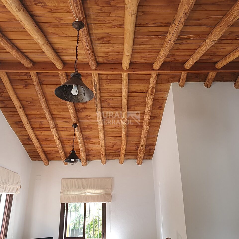 Casa Rural en El Bosque con chimenea, aire acondicionado y barbacoa - Imagen 26