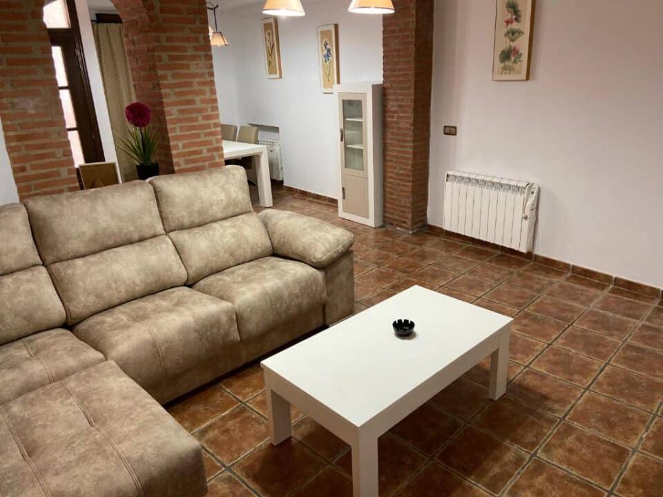 Vivienda Rural en Setenil de las Bodegas, con calefacción y wifi - Imagen 4