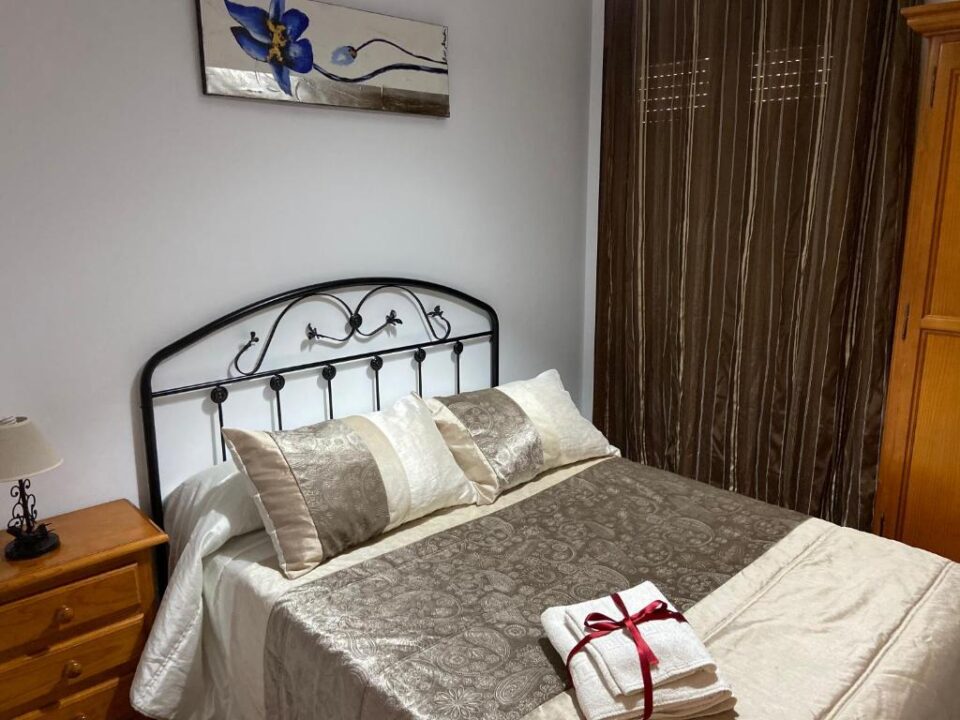Vivienda Rural en Setenil de las Bodegas, con calefacción y wifi - Imagen 18