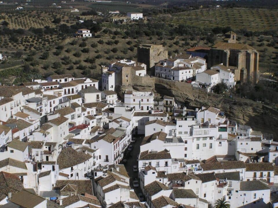 Acogedora Casa Rural en Setenil de las Bodegas bajo la roca, con wifi - Imagen 4