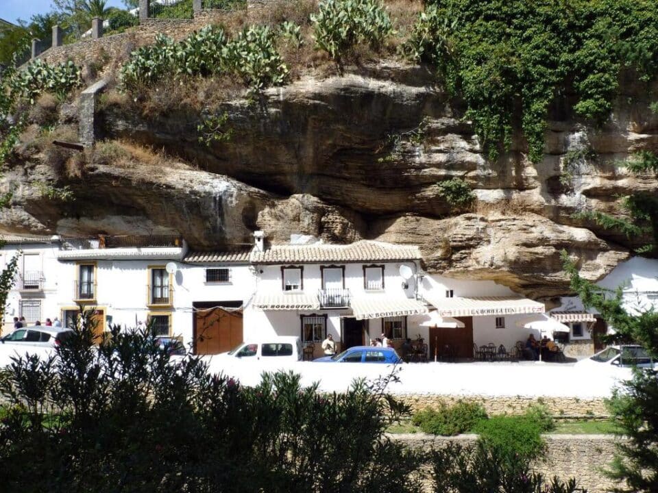Acogedora Casa Rural en Setenil de las Bodegas bajo la roca, con wifi - Imagen 6