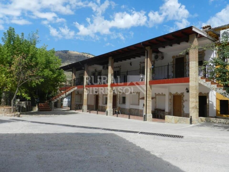 Magnífico Apartamento Rural en Arroyo Frío, con piscina, aire acondicionado y chimenea - Imagen 27