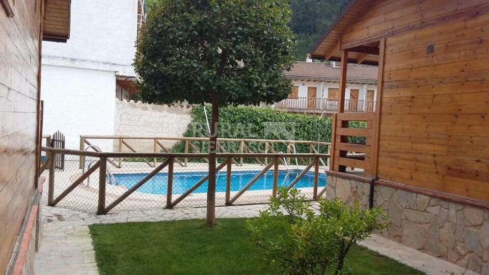 Conjunto de dos Cabañas de Madera en Arroyo Frío - Imagen 55