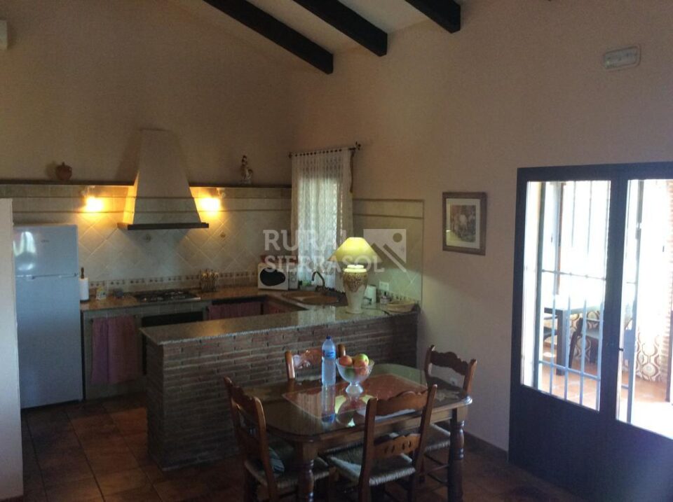 Casa Rural en El Gastor con piscina, aire acondicionado y wi-fi - Imagen 45