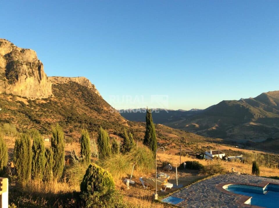 Casa Rural en El Gastor con piscina, aire acondicionado y wi-fi - Imagen 55