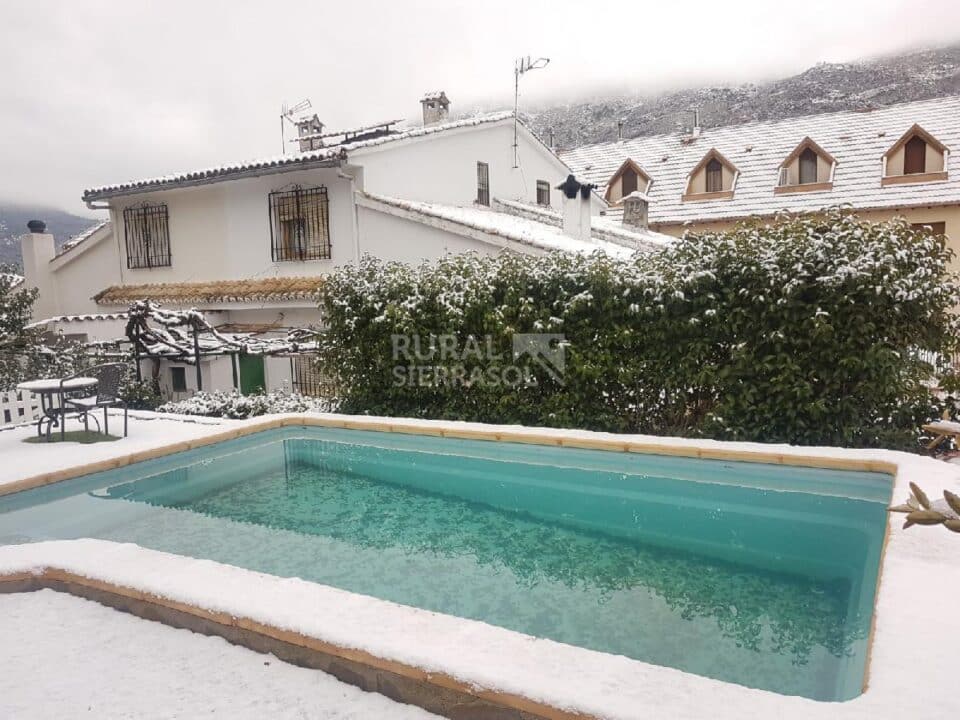 Acogedora Casa Rural en Arroyo Frío, con piscina y barbacoa - Imagen 25