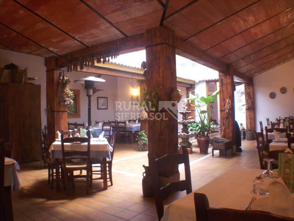 Hotel Rural en El Bosque con Restaurante Excepcional - Imagen 13