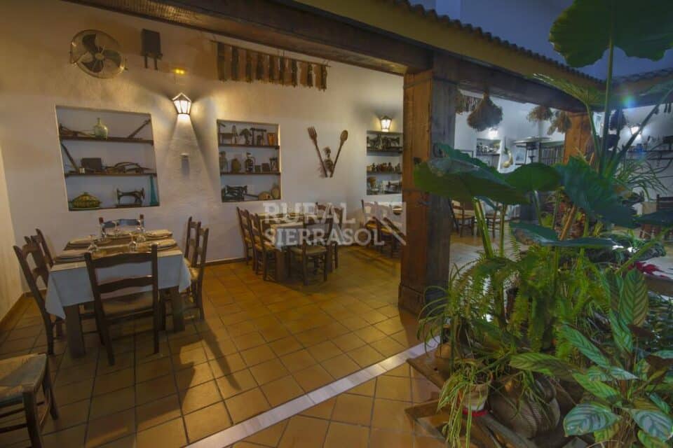 Hotel Rural en El Bosque con Restaurante Excepcional - Imagen 15