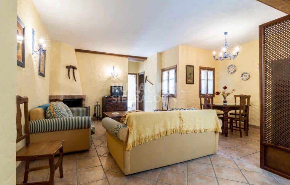 Coqueto Apartamento Rural en Prado del Rey con chimenea y wifi - Imagen 3