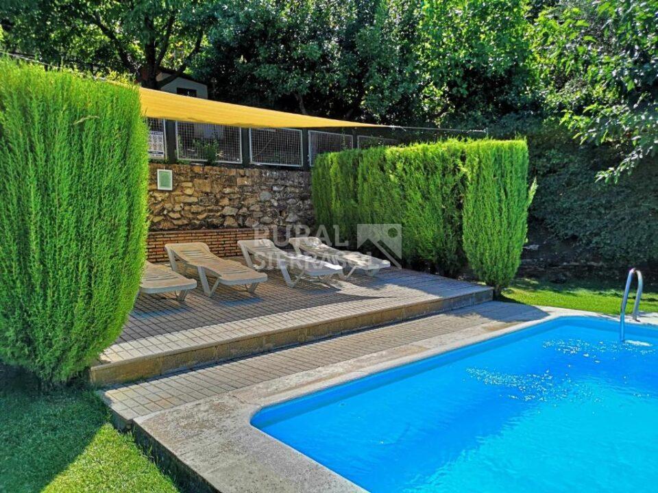 Espléndida Casa Rural en La iruela, con piscina privada, aire acondicionado y barbacoa - Imagen 3