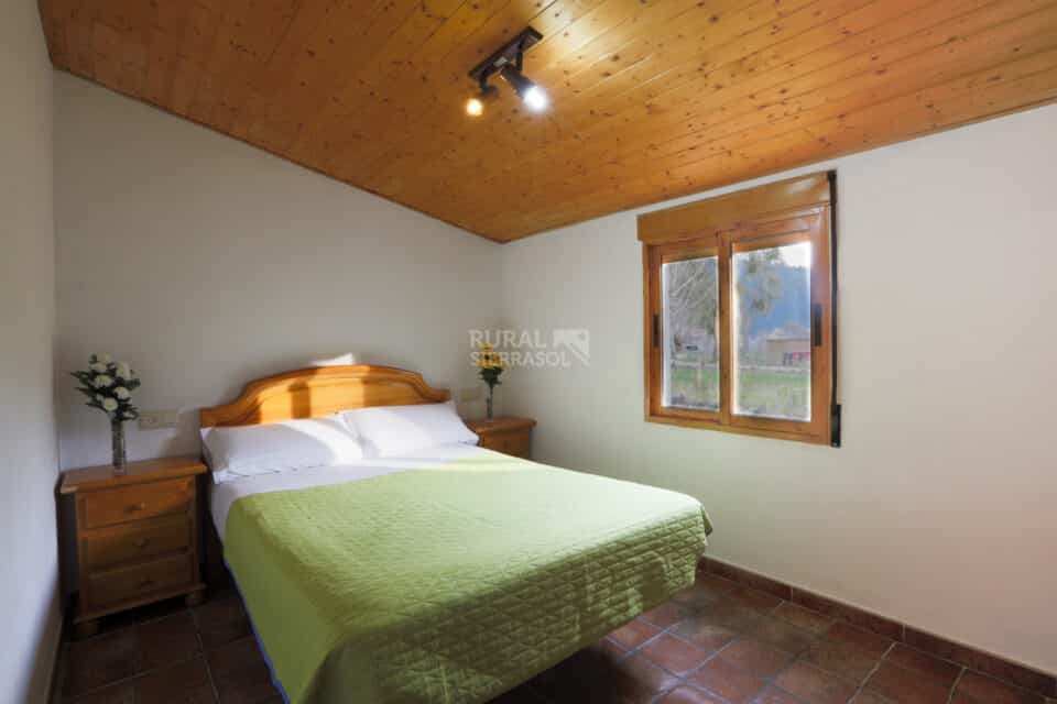 Confortable Alojamiento Rural para 5 personas, en Arroyo Frío, con calefacción y chimenea - Imagen 22