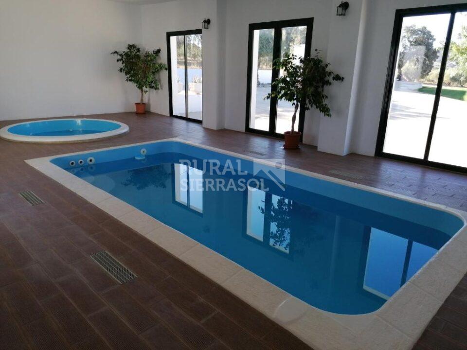 Cortijo Rural en Setenil de las Bodegas, con piscina cubierta, jacuzzi y barbacoa - Imagen 32