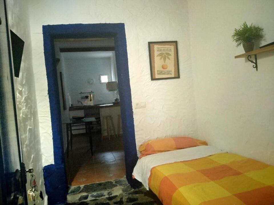Acogedor apartamento rural en Chiclana de la Frontera, a 3 km de la playa - Imagen 5