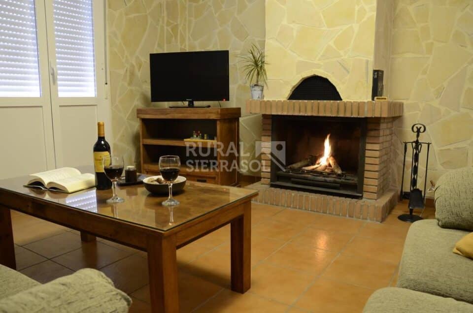 Acogedor Apartamento Rural en El Bosque con chimenea y barbacoa - Imagen 23