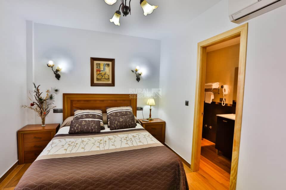 Confortable Casa Rural en Coto Ríos, con amplios jardines, piscina y wifi - Imagen 31