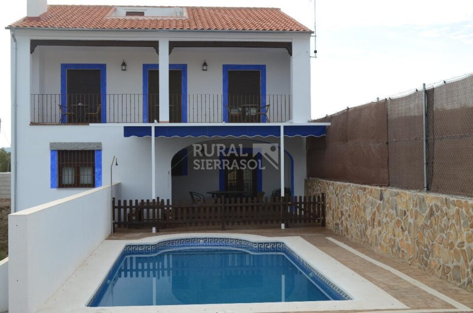 Majestuosa Casa Rural en Azuel. con piscina, barbacoa y wifi - Imagen 34