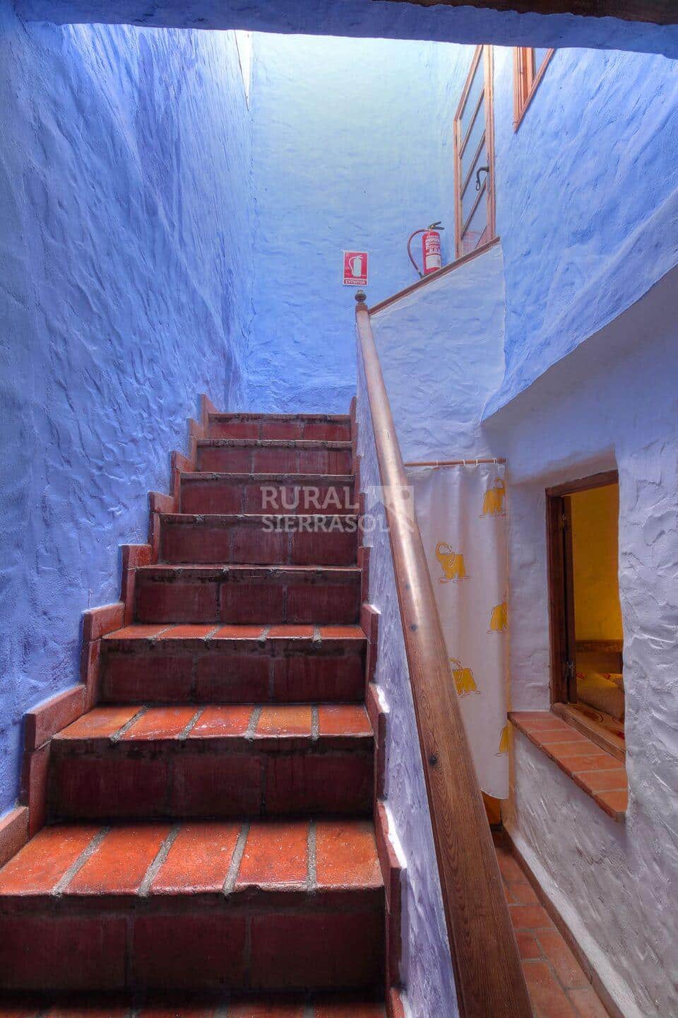 Casa Rural en Benaocaz, con piscina y barbacoa - Imagen 25