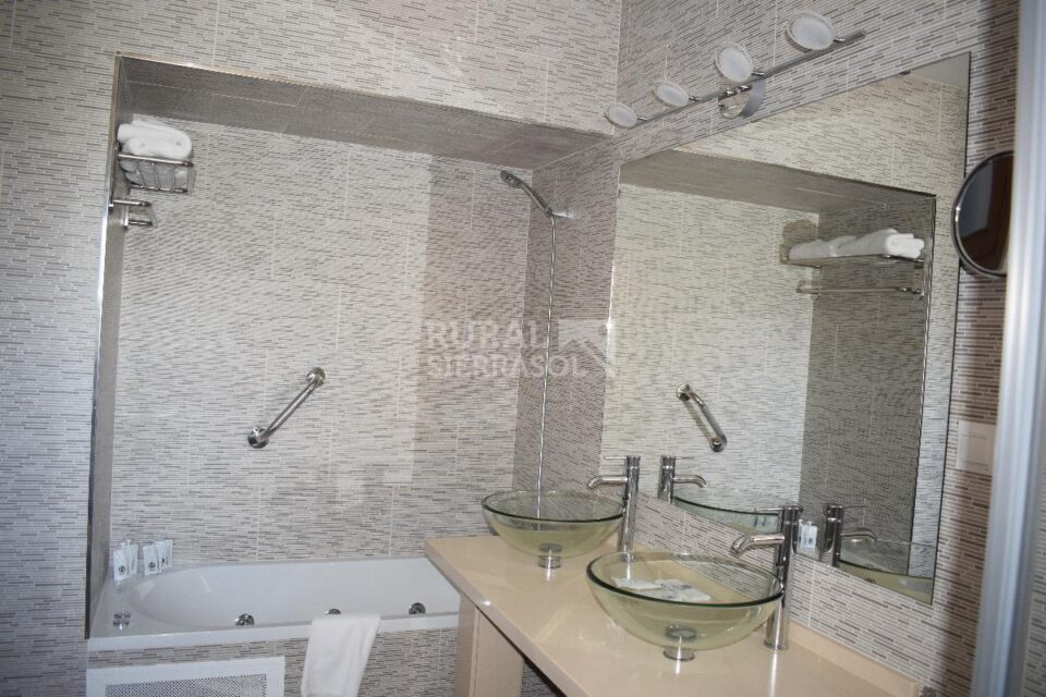 Acogedor Apartamento Turístico en Conil de la Frontera cerca de la playa con piscina - Imagen 32