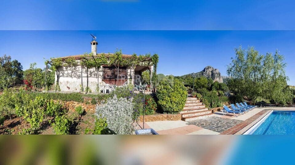 Casa Rural en El Gastor con piscina, barbacoa y wifi - Imagen 39