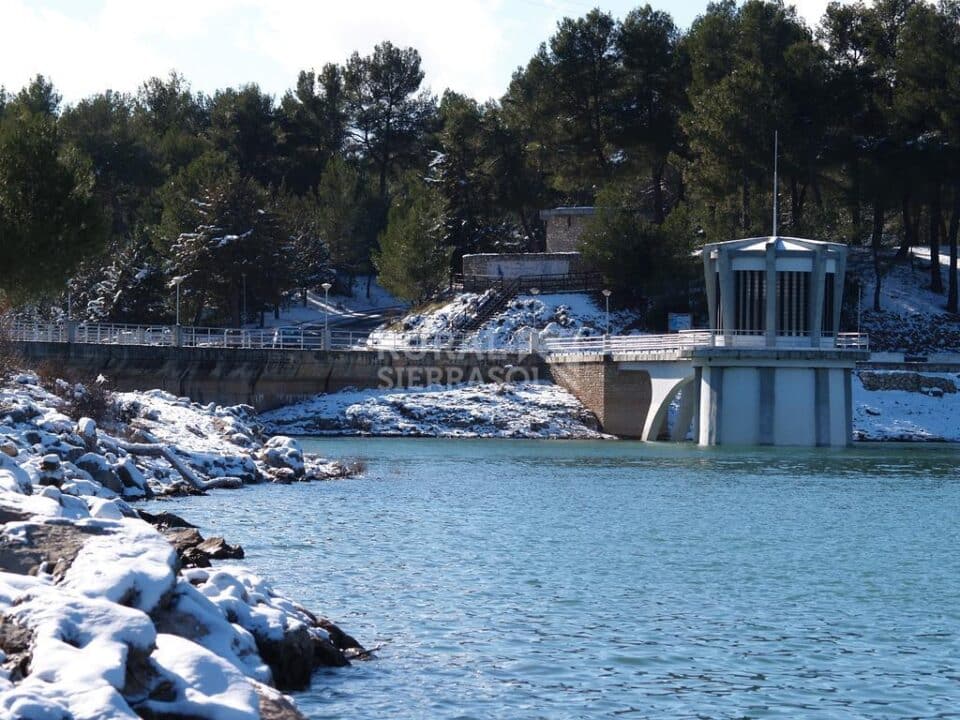 Acogedora Vivienda Rural junto al Embalse de La Bolera - Imagen 36