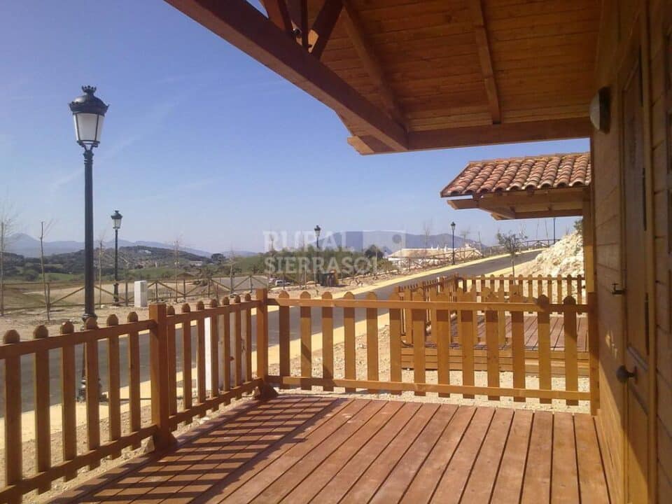 Acogedora Cabaña de Madera en la Ruta de los Pueblos Blancos de la Sierra de Cádiz - Imagen 5