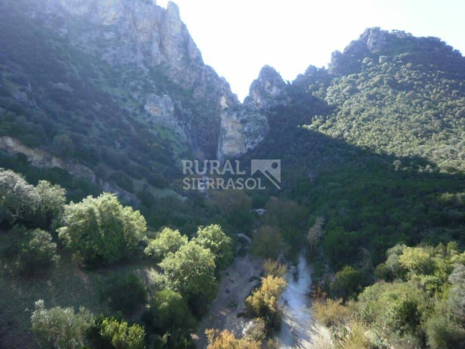 Acogedora Cabaña de Madera en la Ruta de los Pueblos Blancos de la Sierra de Cádiz - Imagen 37