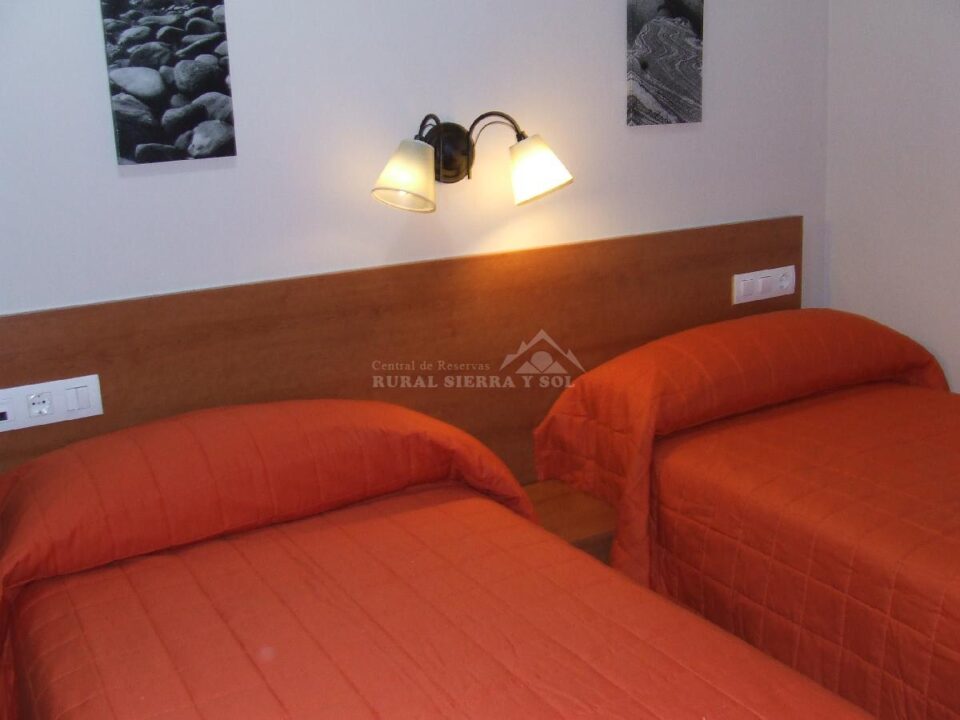 Magnífico Apartamento Rural en Güéjar Sierra, con wifi y calefacción central - Imagen 30