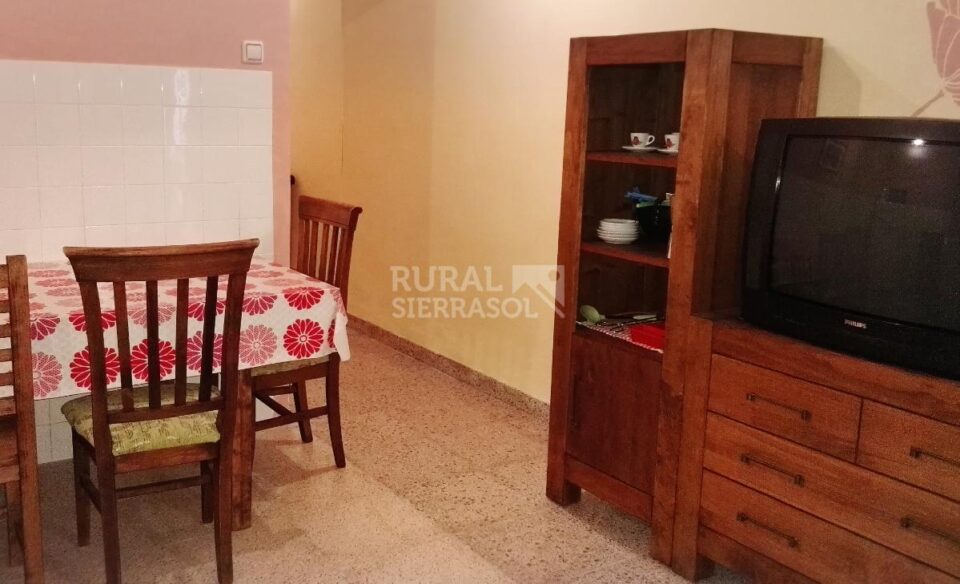 Conjunto Rural con piscina y aire acondicionado, en plena Campiña de Jaén - Imagen 39