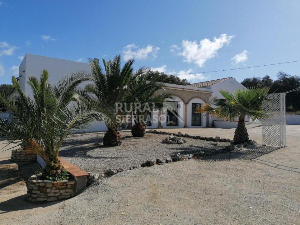 Cortijo Rural en Setenil de las Bodegas, con piscina cubierta, jacuzzi y barbacoa - Imagen 37