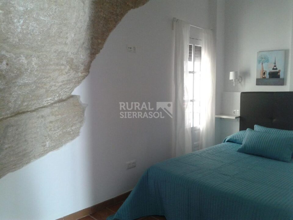 Casa Rural en Setenil de las Bodegas, bajo la roca, con wifi - Imagen 19