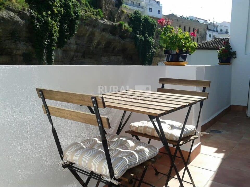 Casa Rural en Setenil de las Bodegas, bajo la roca, con wifi - Imagen 25