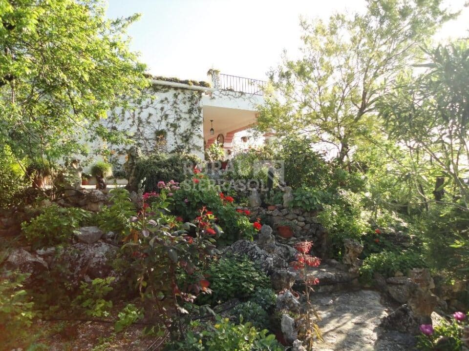 Bonita Casa Rural en El Gastor con piscina, barbacoa y chimenea - Imagen 25