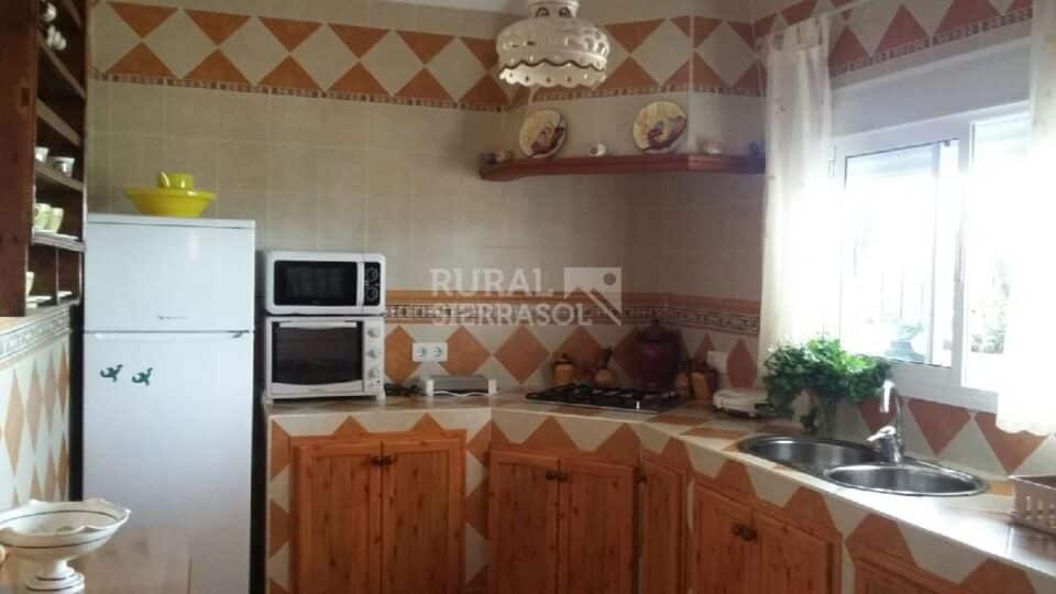 Bonita Casa Rural en El Gastor con piscina, barbacoa y chimenea - Imagen 42