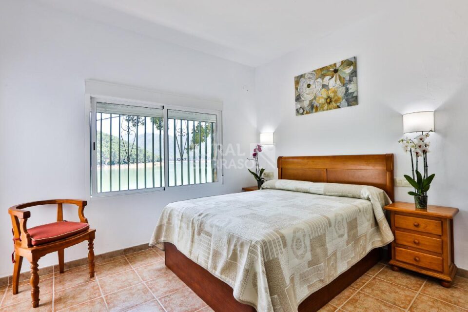 Conjunto de doce apartamentos rurales en pleno Parque Natural de las Sierras de Cazorla, Segura y Las Villas - Imagen 10