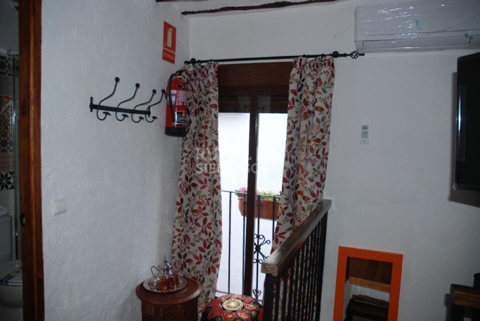 Acogedor Alojamiento Rural en Quesada, con bañera hidromasaje, aire acondicionado - Imagen 14