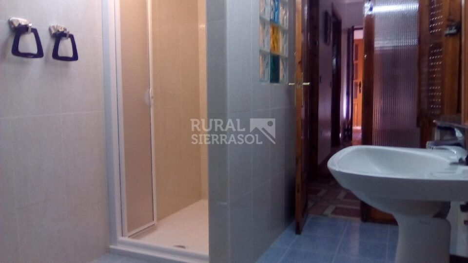Magnífica Vivienda Rural en la Sierra de Segura, con chimenea y calefacción - Imagen 10