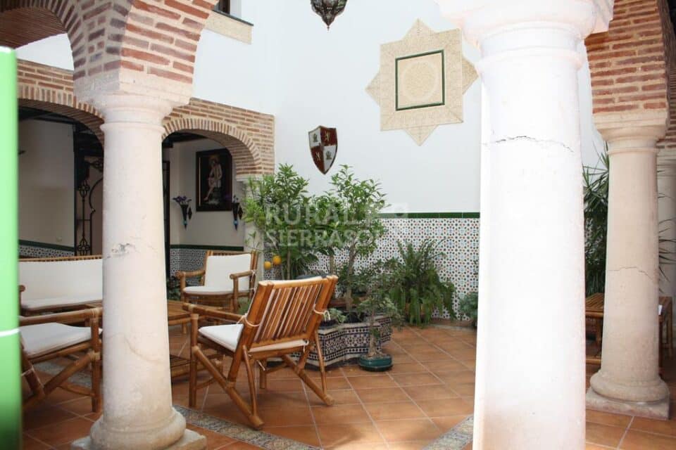 Majestuosa Casa Rural de estilo andalusí, en Medina Sidonia - Imagen 37